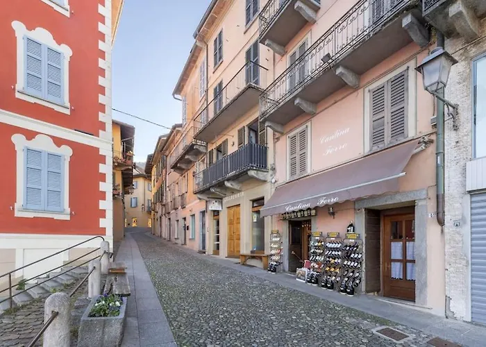 아파트 Casa Elena - Maggiore Estate By Ginin 카노비오